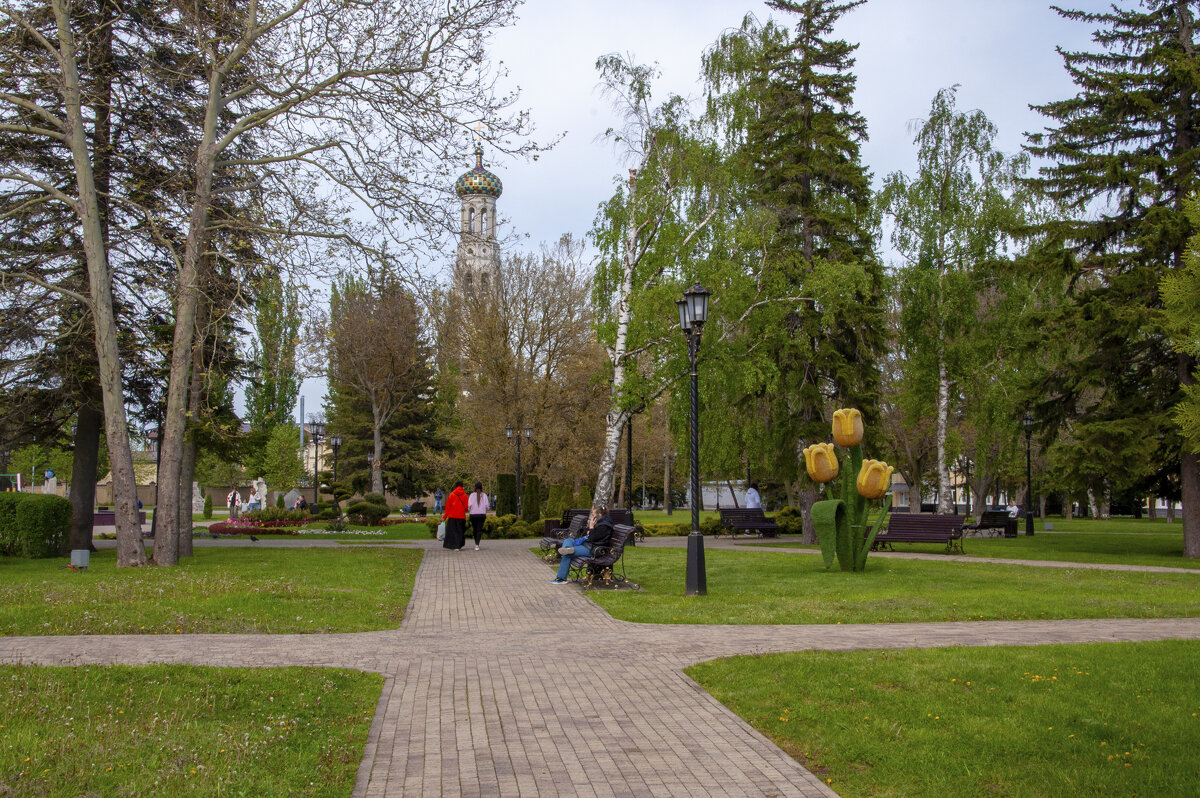 В Барятинском парке - Gen В Барятинском парке - Gen