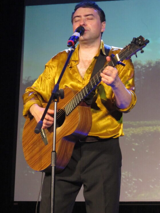 Поёт Павел Пикалов - Дмитрий Никитин