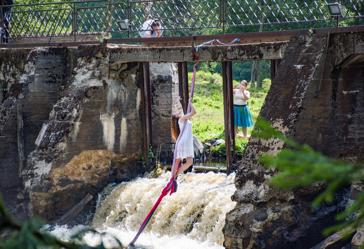 Бесстрашная - Борис Генкин