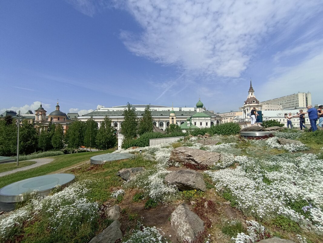 Прогулка в Зарядье - Pippa Прогулка в Зарядье - Pippa