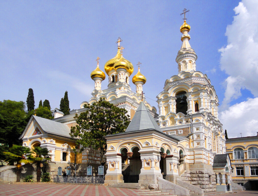 Ялтинский храм Александнра Невского - Ольга Ялтинский храм Александнра Невского - Ольга