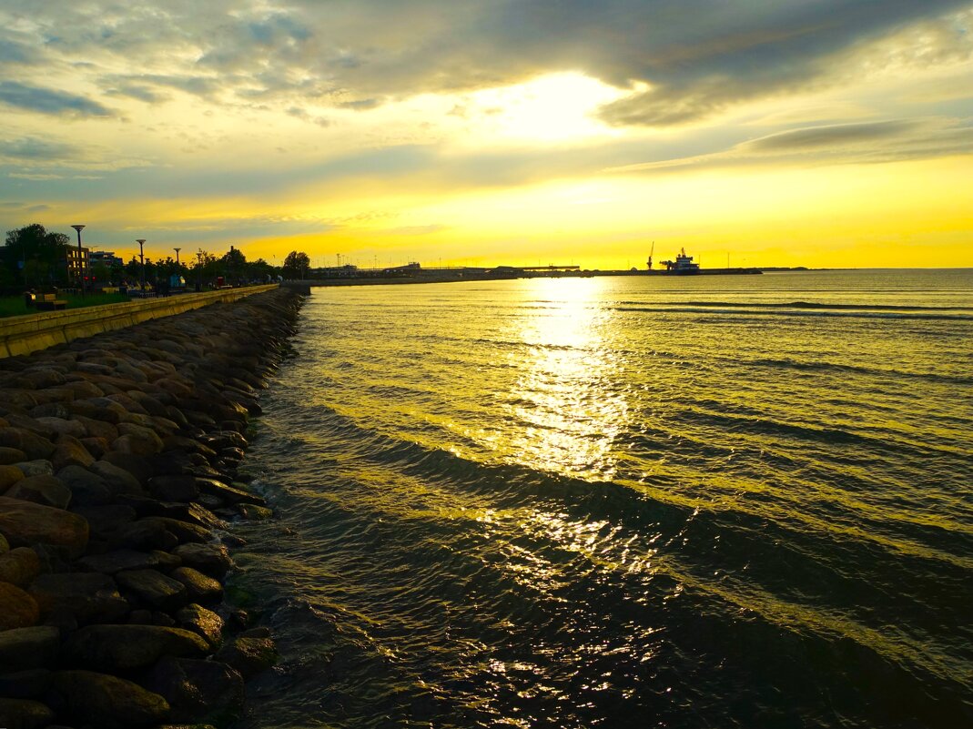 Закат с променада - Aida10 