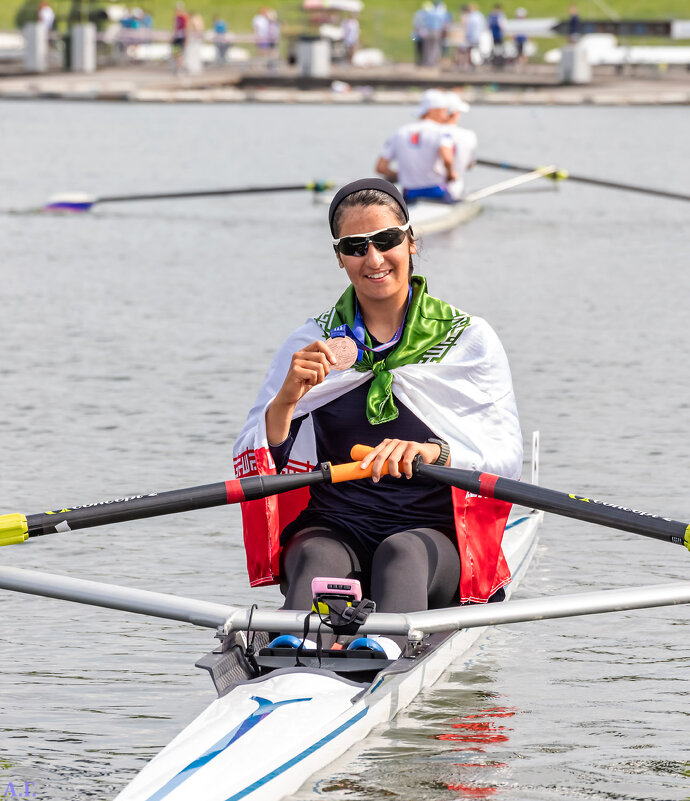 Иранка - Александр 