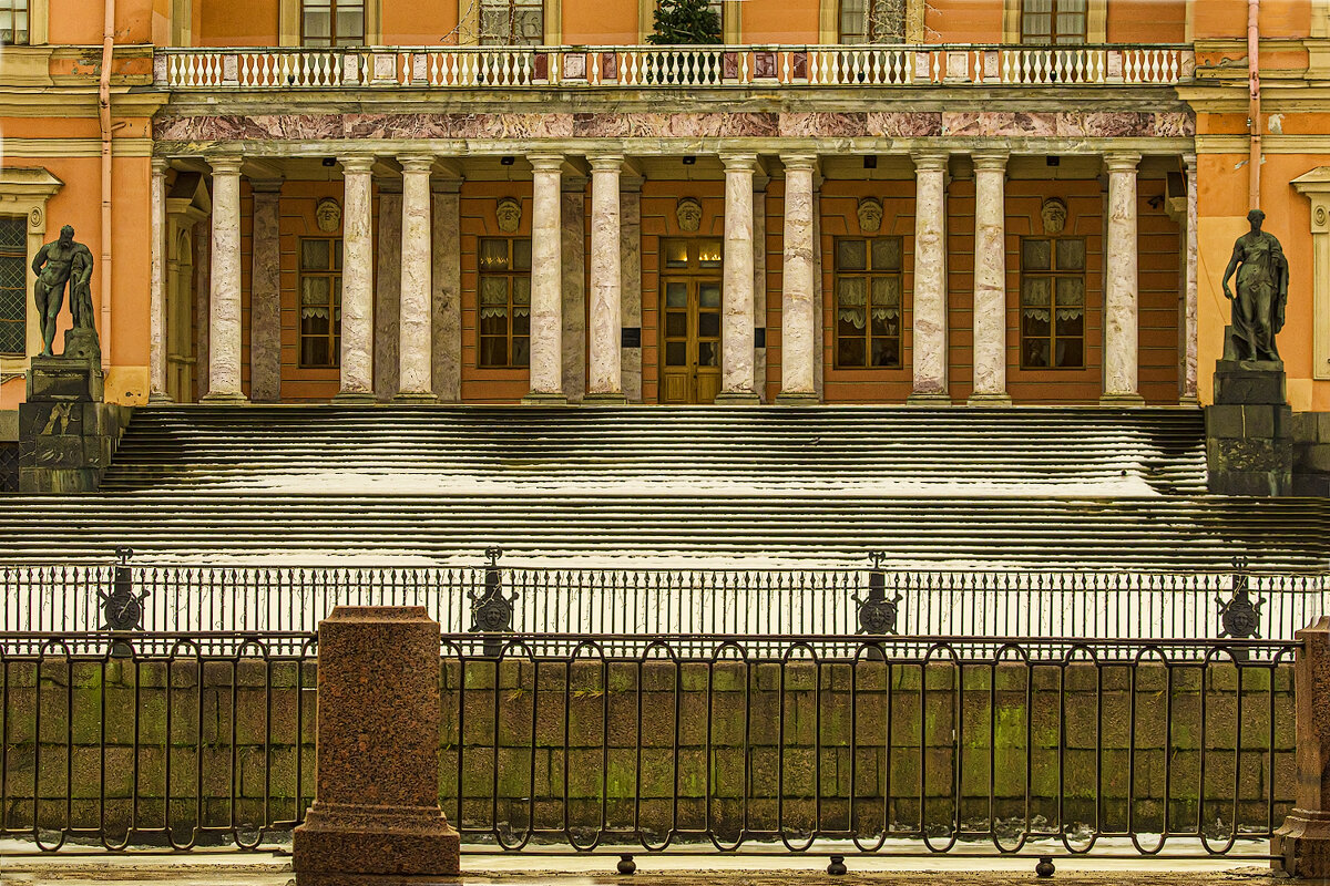 Ступени. - Александр 