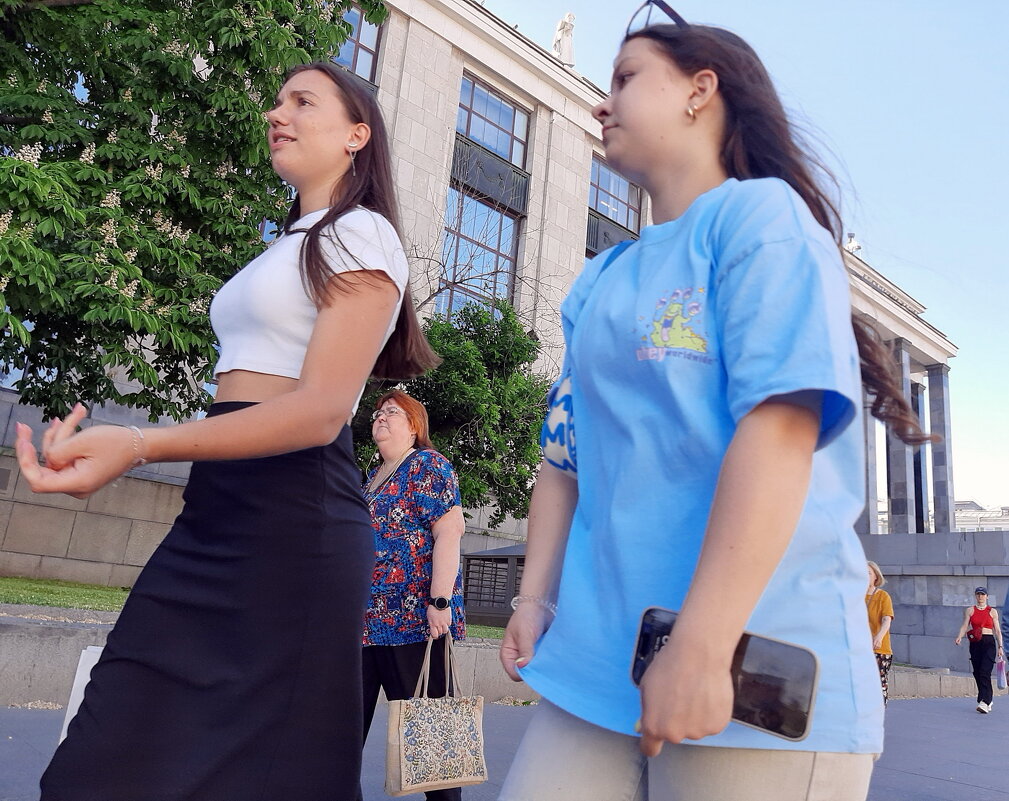 *** - Владимир Захаров