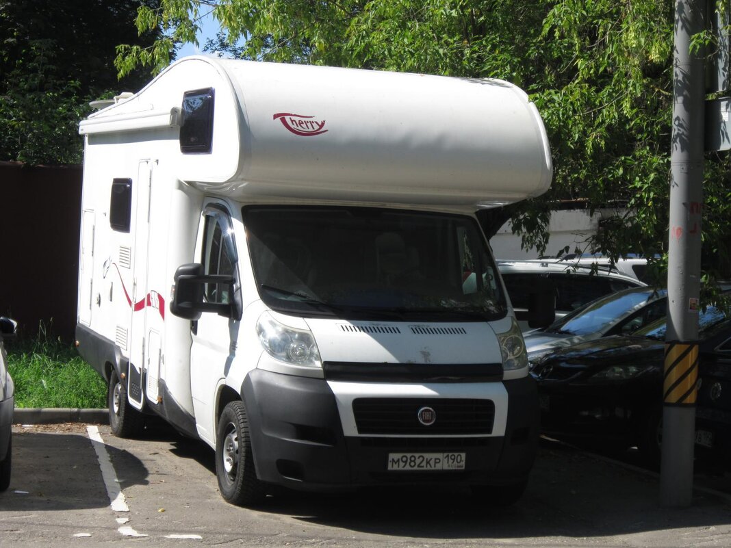 Белый фургон ФИАТ - Дмитрий Никитин