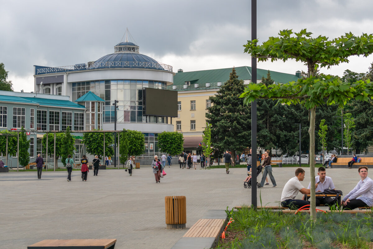 Армавир, центральная площадь - Игорь Сикорский Армавир, центральная площадь - Игорь Сикорский