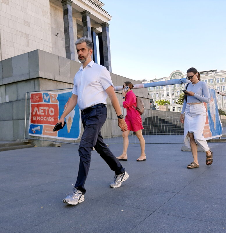 *** - Владимир Захаров