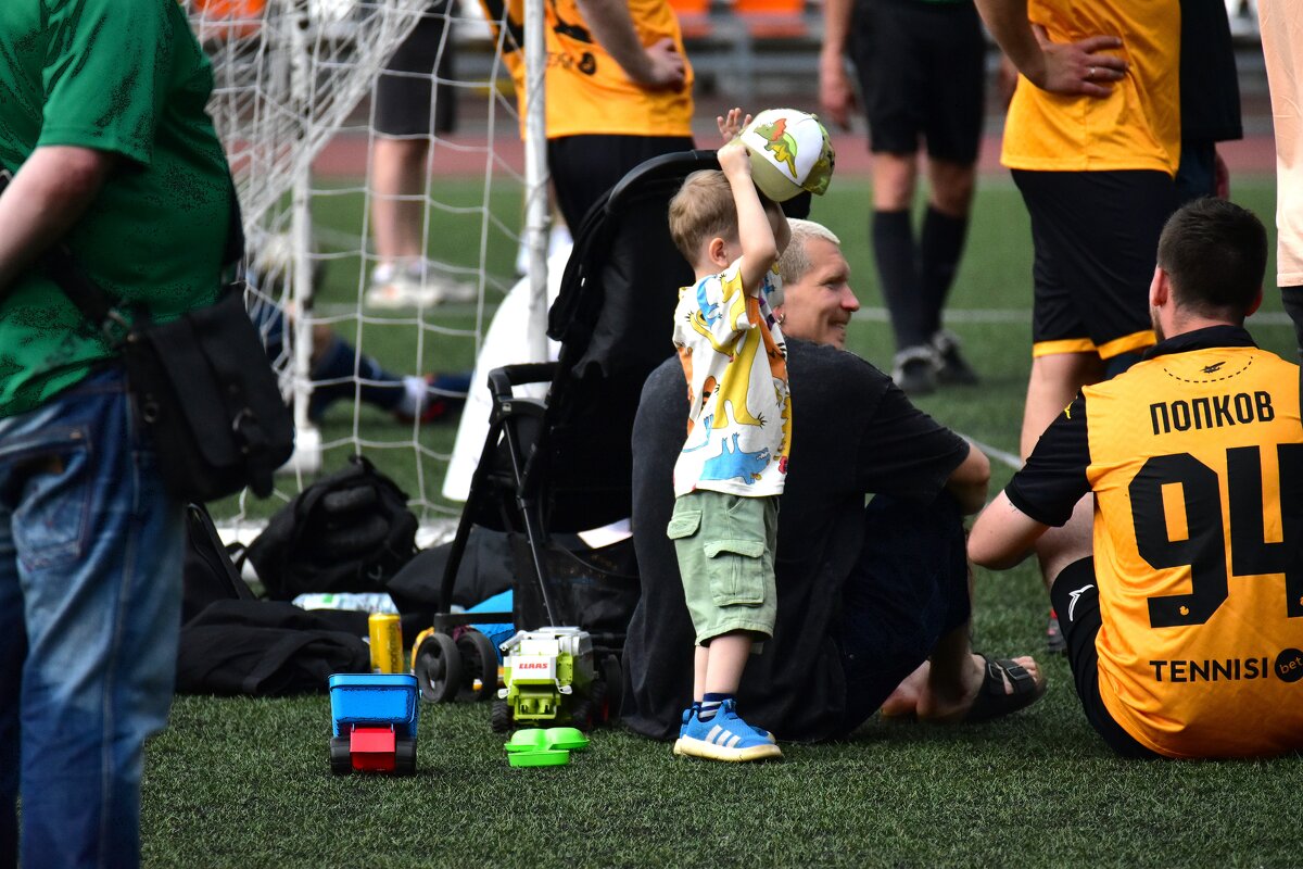 Когда папка футболист. - Наталья Вязигина