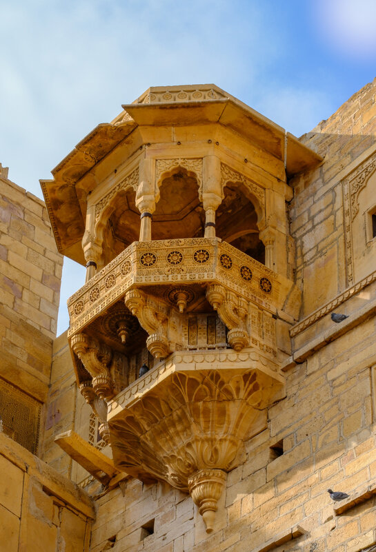 Балкон у дома в форте Жайсальмер - Георгий А Балкон у дома в форте Жайсальмер - Георгий А