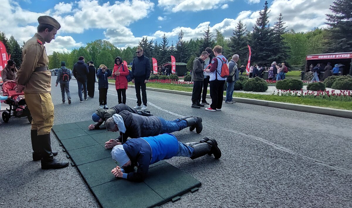 Планка в кирзачах. - ИРЭН@ . Планка в кирзачах. - ИРЭН@ .