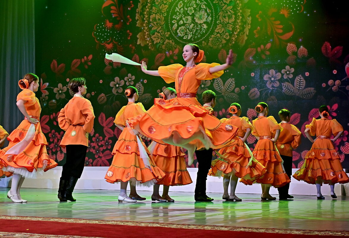 Танцуют все! - Владимир Куликов