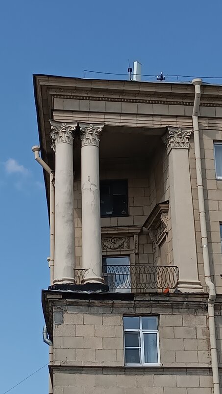 Балкон Сталинских времен - Андрей 