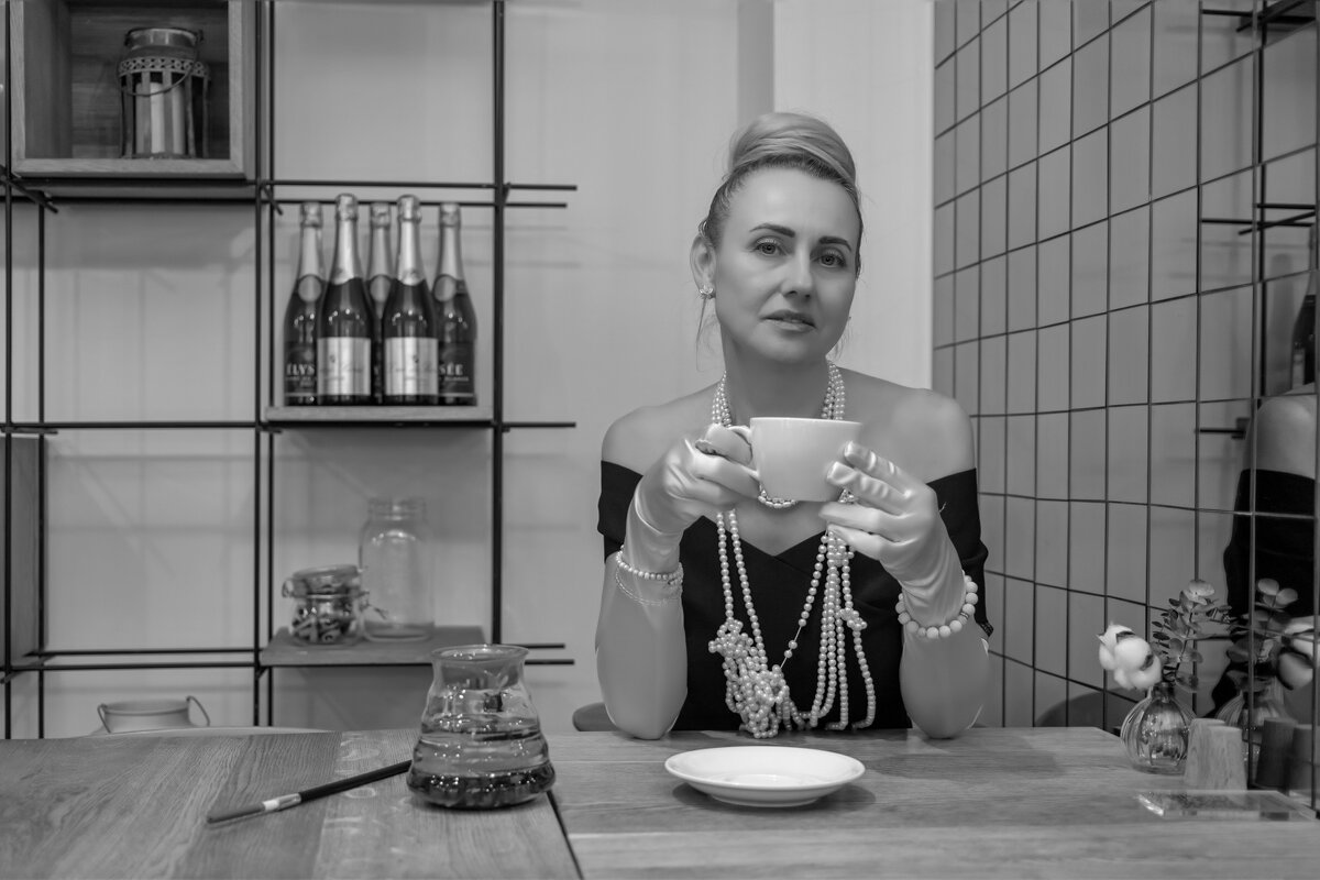 Стильное чаепитие в пятницу тринадцатого - Валерий Паршин