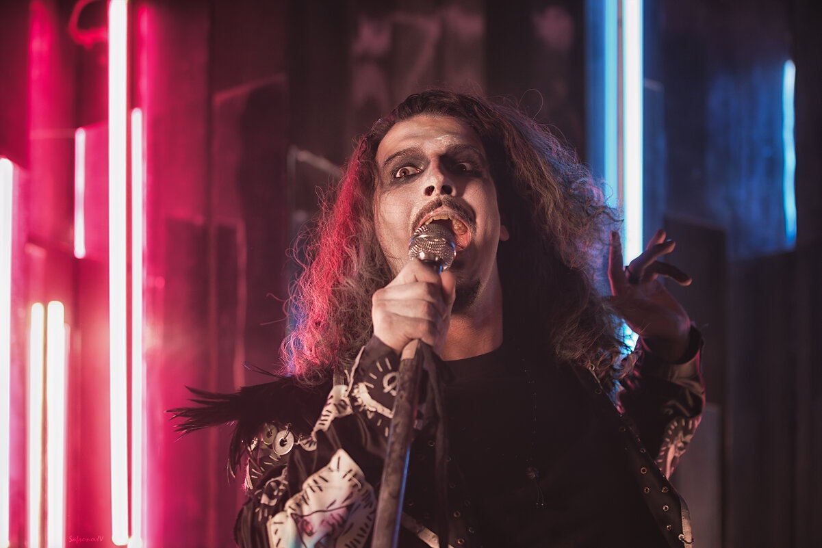 Громкие песни - Джованни Луче