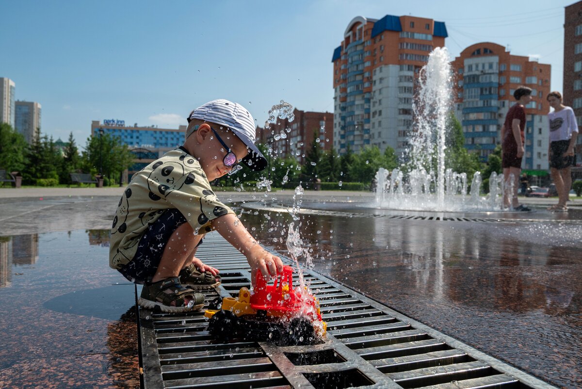 *** - Валерий Михмель 
