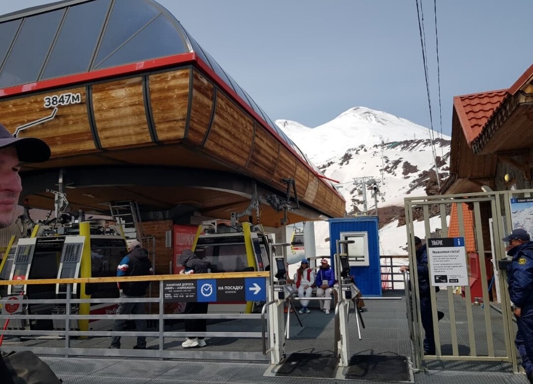 ПУТЕШЕСТВИЕ НА ЭЛЬБРУС - Tata Wolf