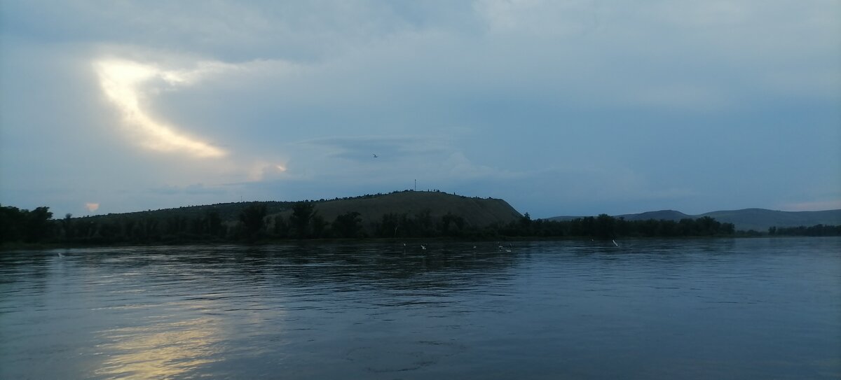 На грозу ... - Любовь Иванова На грозу ... - Любовь Иванова