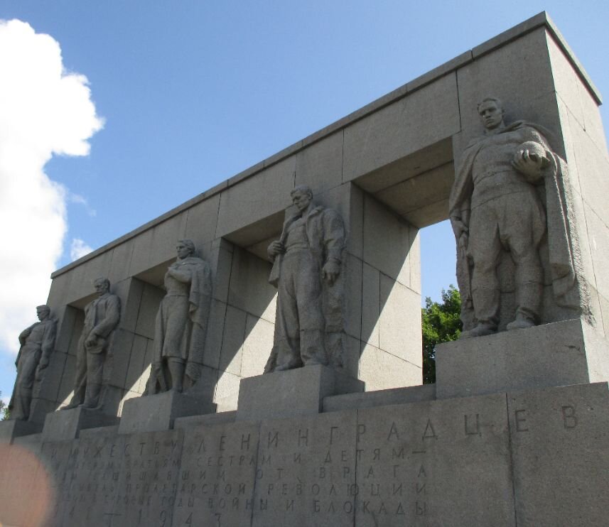 Военно-мемориальное Серафимовское кладбище - Маера Урусова