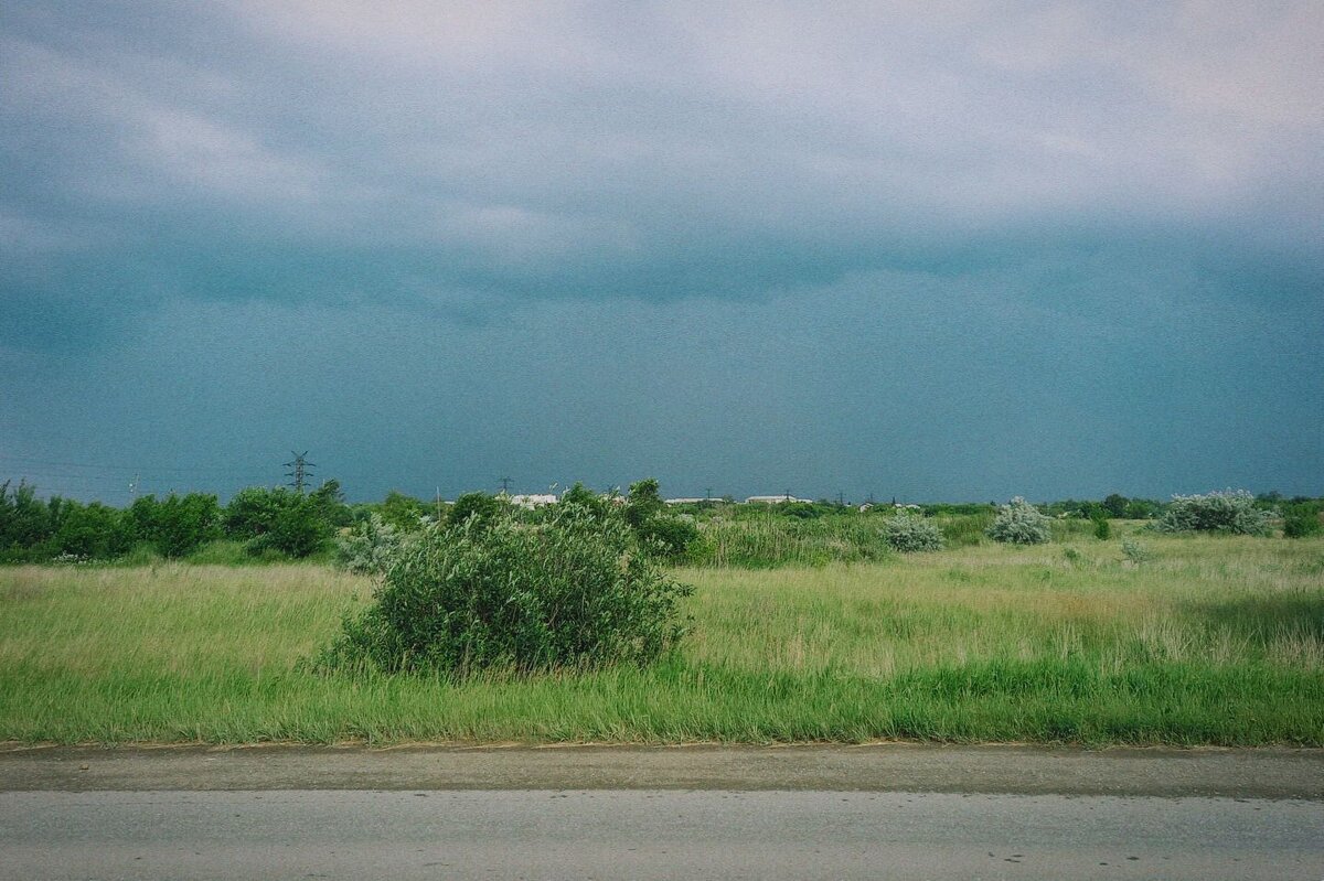 Дождь в дали. - Игорь Солдаткин