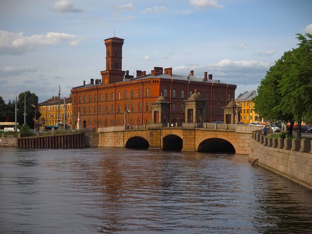 Фонтанка. Старо-Калинкин мост. Пожарная каланча - Магомед .