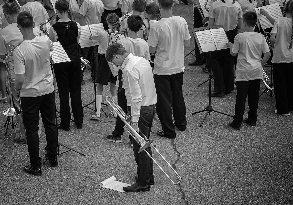 *** - Геннадий Чеботарев