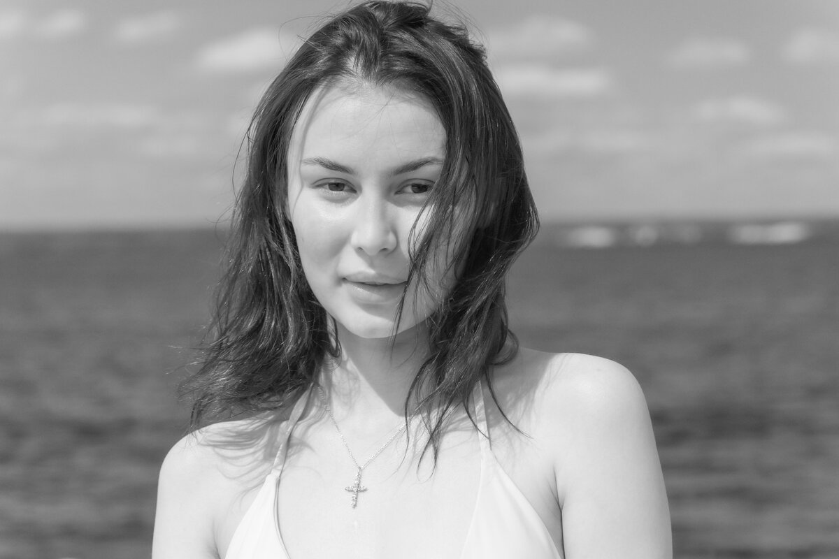 Девушка-лето - Игорь Николаев