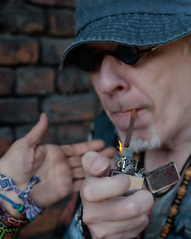 Этот согревающий огонёк... - Валерий Паршин Этот согревающий огонёк... - Валерий Паршин