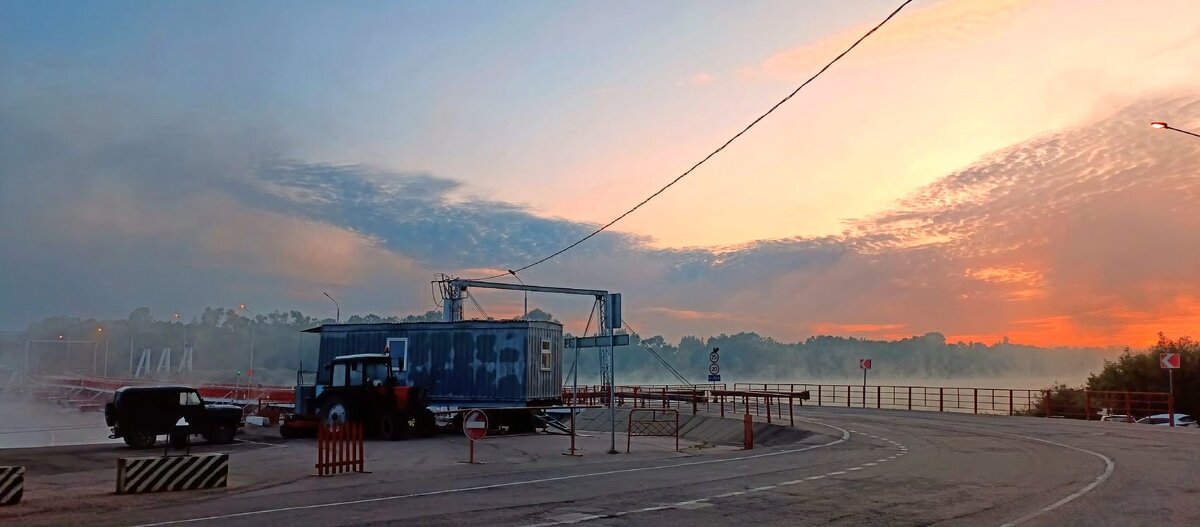 Раннее утро на Оке. - Михаил Столяров