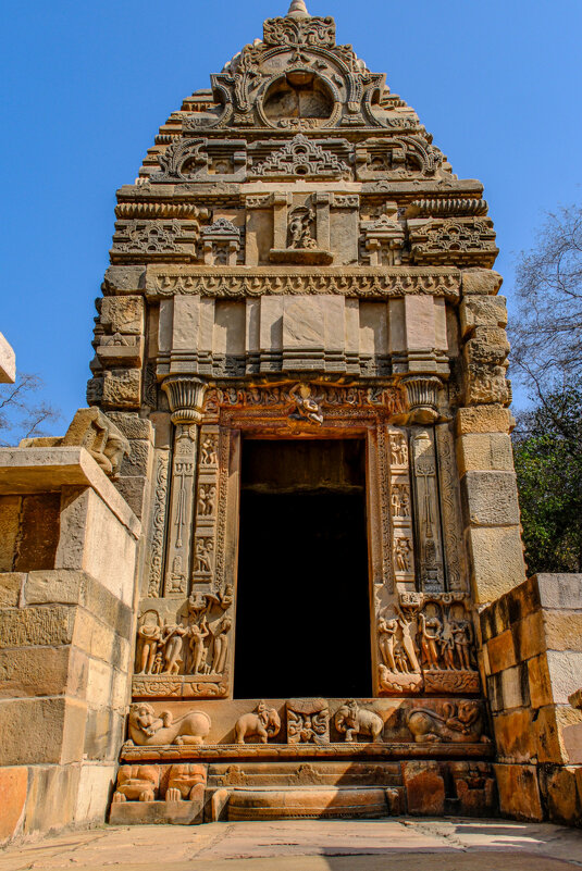 вход в один из храмов Батешвар - Георгий А