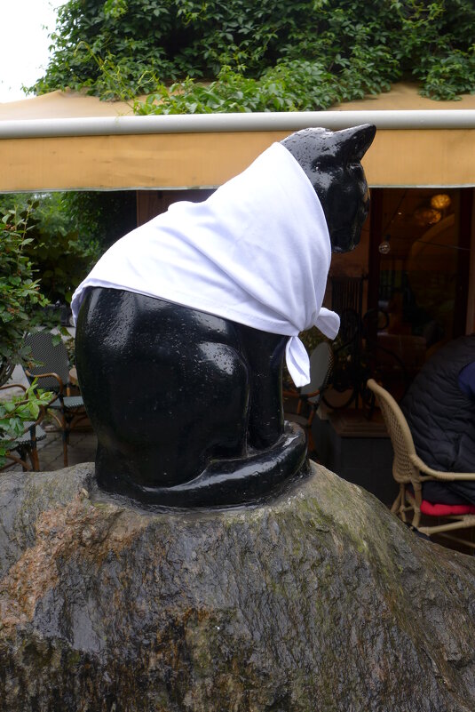 Прогноз на завтра - дожди. - Харис Шахмаметьев Прогноз на завтра - дожди. - Харис Шахмаметьев