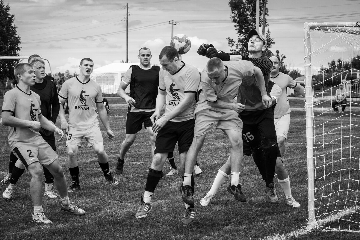 Футбольные страдания... - Николай Мокшин