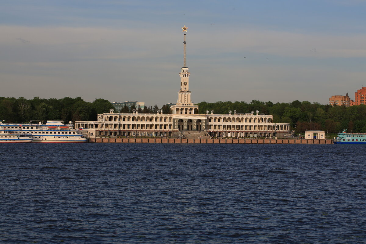 Северный речной вокзал - Ninell Nikitina