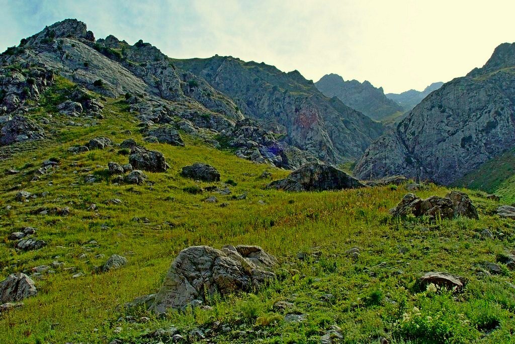 ПО ГОРАМ. - Виктор Осипчук