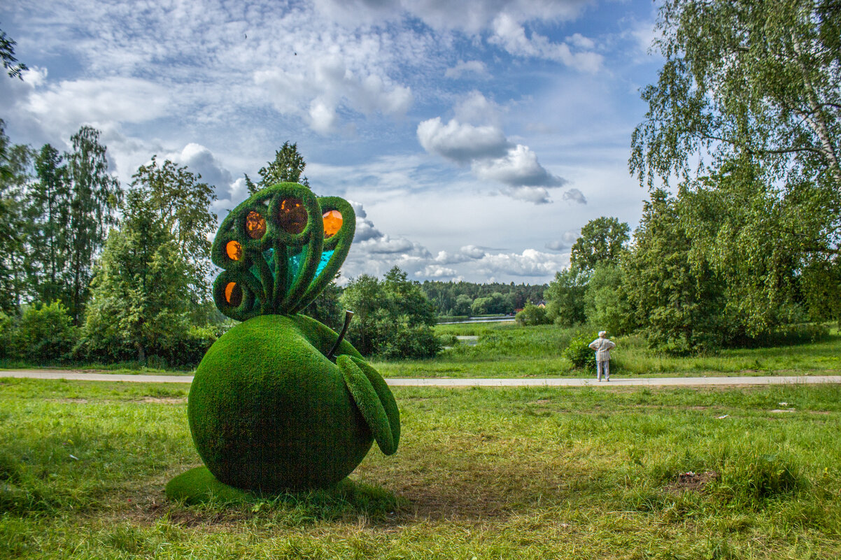 Наливное яблочко. - Михаил "Skipper"