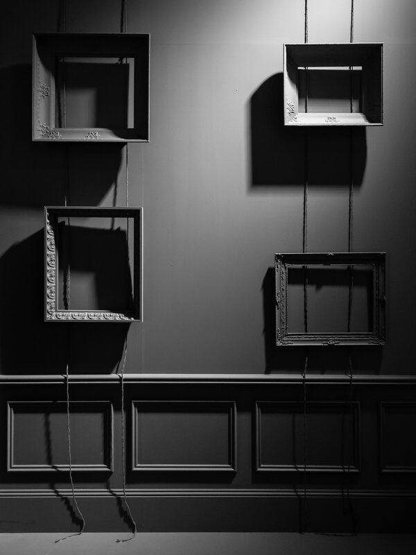 Инсталляция. - Игорь Викторов Инсталляция. - Игорь Викторов