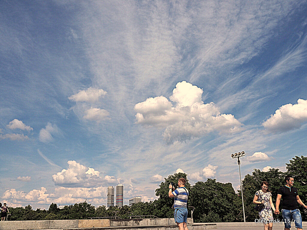 тучки над городом ходят - Олег Лукьянов