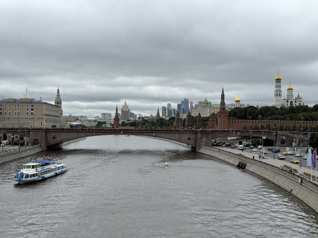 Московские пейзажи - <<< Наташа >>>