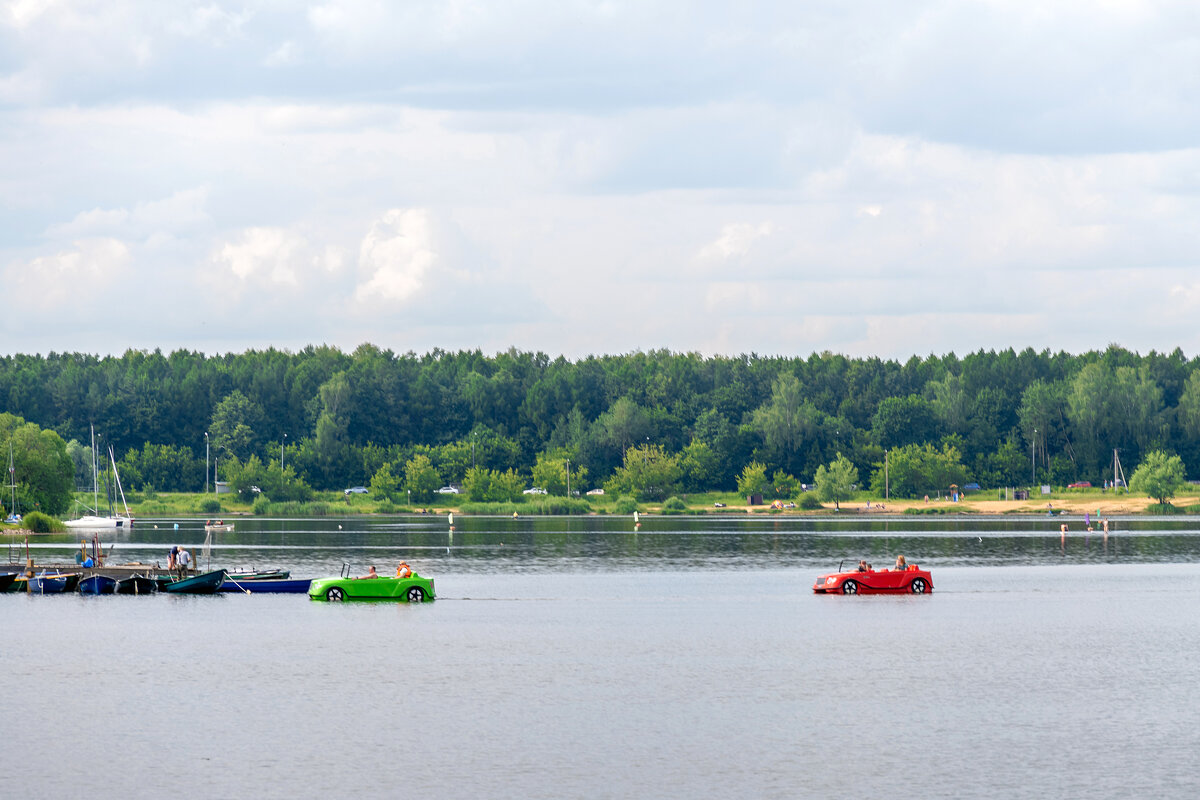 На озере Сенеж - Александр Орлов
