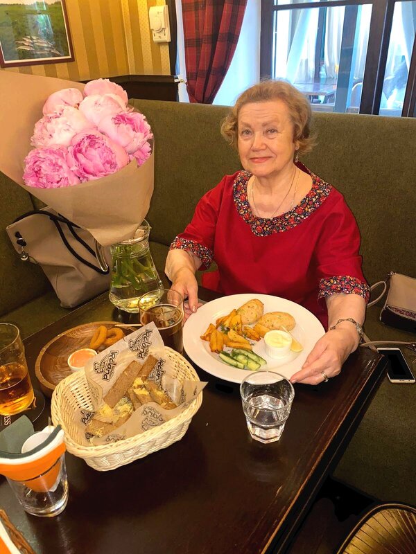 Именинница! - Нина Андронова