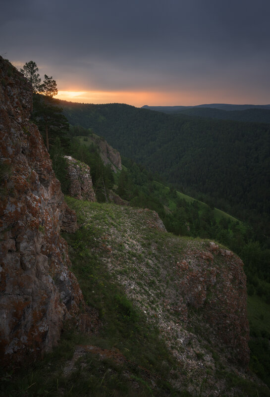 * - Александр Иванов