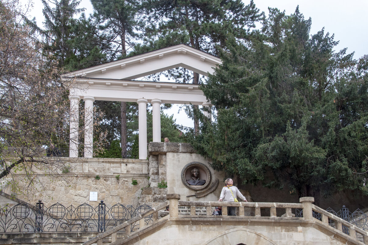 Курортный парк. Лермонтовская площадка. - Gen 