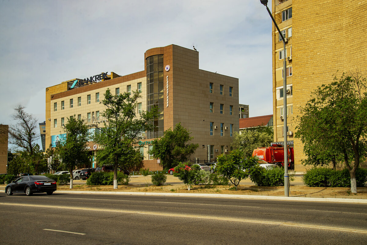 Актау - Анатолий Чикчирный