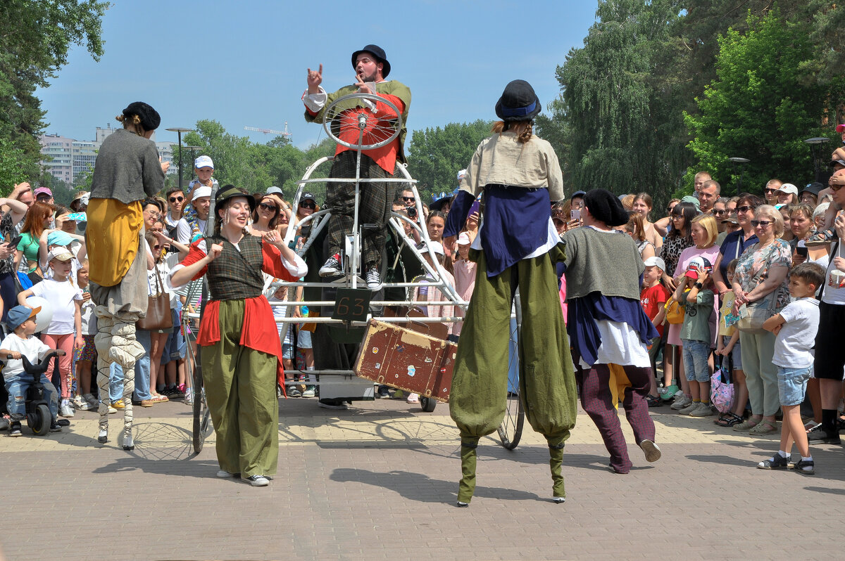 Уличный театр "Пластилиновый дождь" - Татьяна Машошина