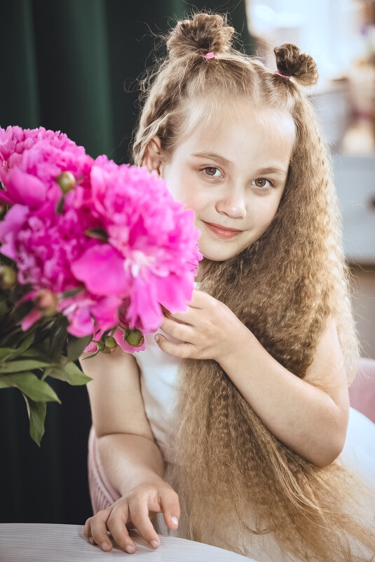 Девочка с букетом - Аксана Shpakava