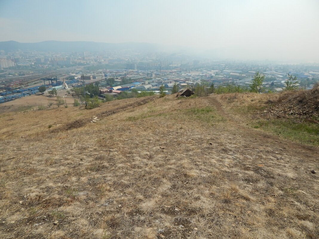 Тропинка к обрыву - Екатерина Панова Тропинка к обрыву - Екатерина Панова