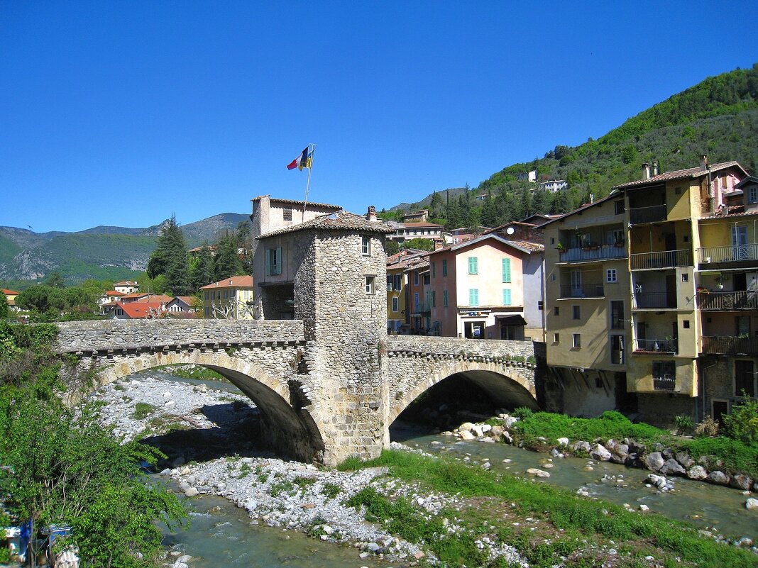 Старый мост Соспеля, Франция. - unix (Илья Утропов) Старый мост Соспеля, Франция. - unix (Илья Утропов)