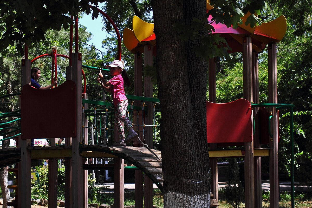 На площадке - Юрий Гайворонскiий На площадке - Юрий Гайворонскiий