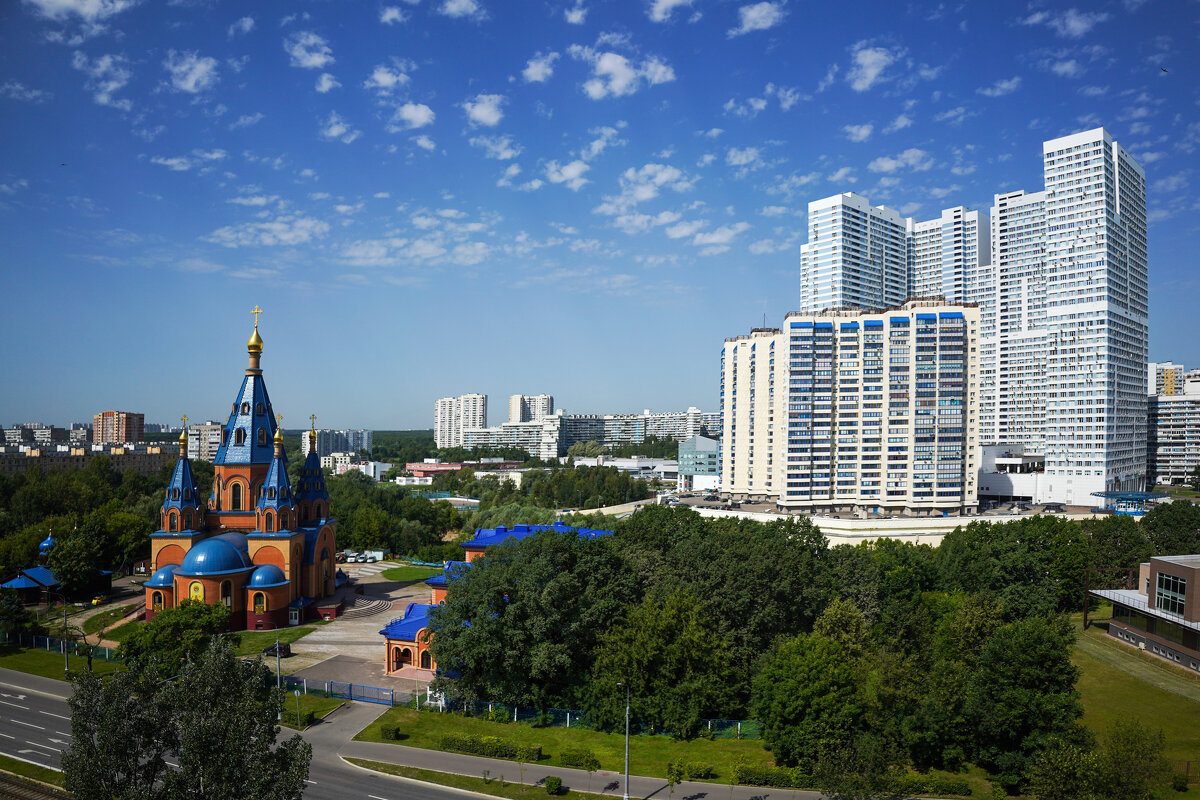 ПЯТНА - Сергей Янович Микк