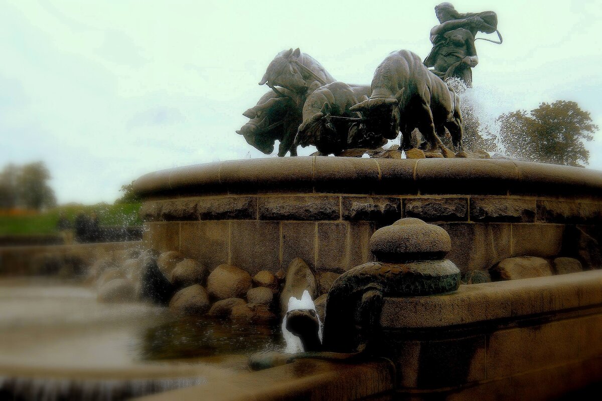 ФОНТАН ГЕФИОН - Татьяна Касьяненко ФОНТАН ГЕФИОН - Татьяна Касьяненко